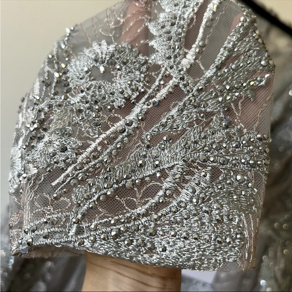 Mac Duggal Elegant Silver Long Sleeve Dress - Picture 6 of 9